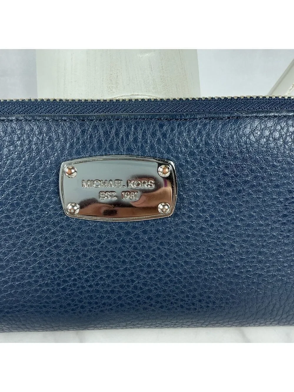 Michael Kors Jet Set Travel Dark‎ Navy Blue Leather Wristlet Large Wallet